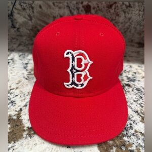 MLB Red Men’s Hat with Embroidered Logo